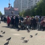 В преддверии Пасхи краснодарцы спешат освятить куличи и яйца